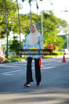 Runner Photo 1584122