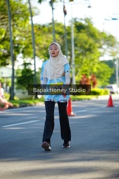 Runner Photo 1584124