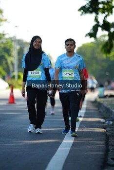 Runner Photo 1584277