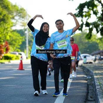 Runner Photo 1584290