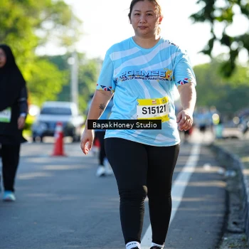Runner Photo 1584465