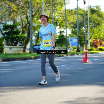 Runner Photo 1584651