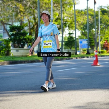 Runner Photo 1584654