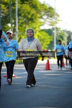 Runner Photo 1584707