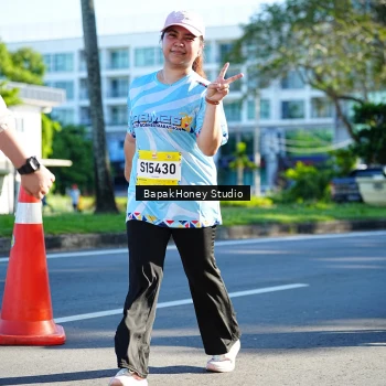 Runner Photo 1584767