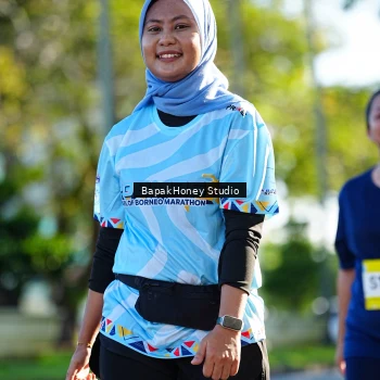 Runner Photo 1584778