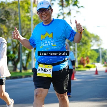 Runner Photo 1584814