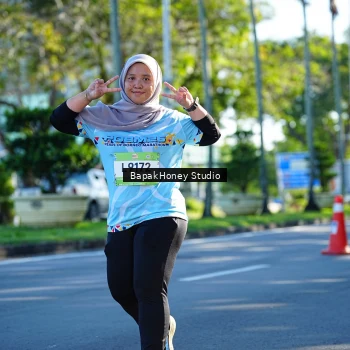 Runner Photo 1584826