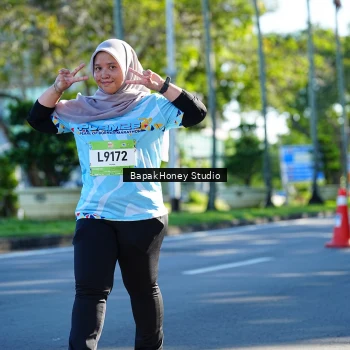 Runner Photo 1584829