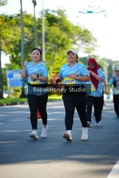 Runner Photo 1584847