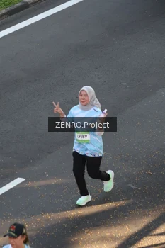 Runner Photo 1591403