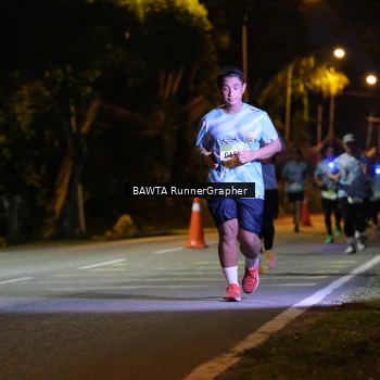 Runner Photo 1599100