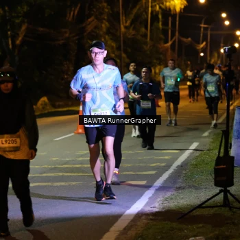 Runner Photo 1599113