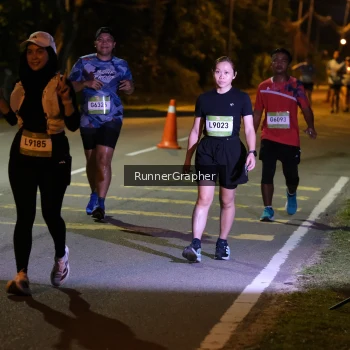 Runner Photo 1599243