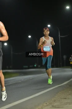 Runner Photo 1599692