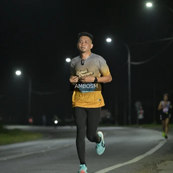 Runner Photo 1599792