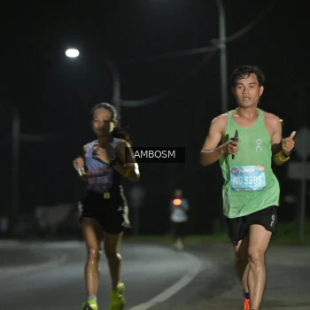 Runner Photo 1599797