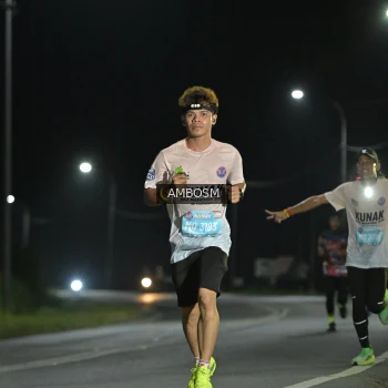 Runner Photo 1599849