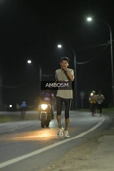 Runner Photo 1599874