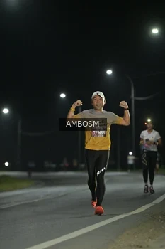 Runner Photo 1599885