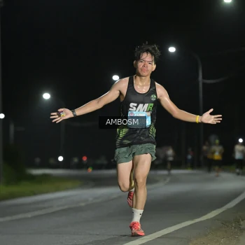 Runner Photo 1599897