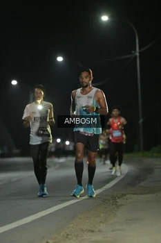 Runner Photo 1599925