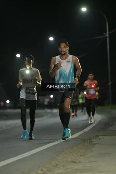 Runner Photo 1599927