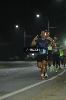 Runner Photo 1599940