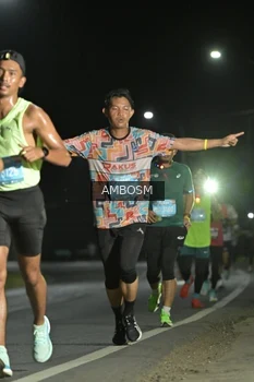 Runner Photo 1599945