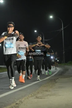 Runner Photo 1599963