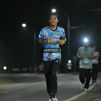Runner Photo 1599982
