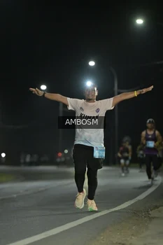 Runner Photo 1600000