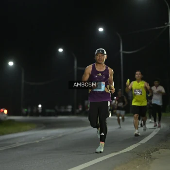 Runner Photo 1600004