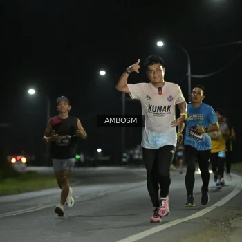 Runner Photo 1600015