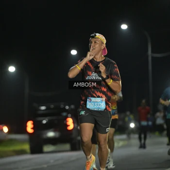 Runner Photo 1600028