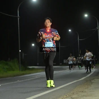 Runner Photo 1600073