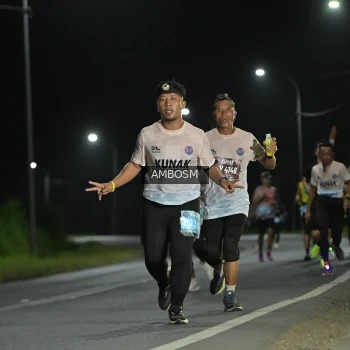 Runner Photo 1600077