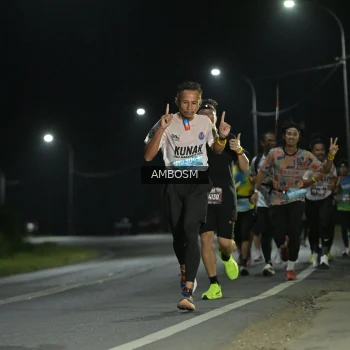 Runner Photo 1600083