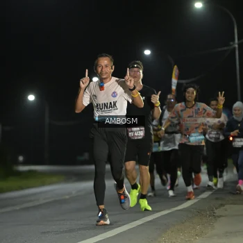 Runner Photo 1600084