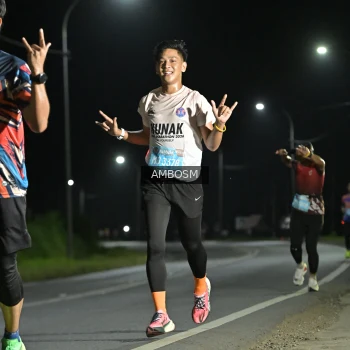 Runner Photo 1600115