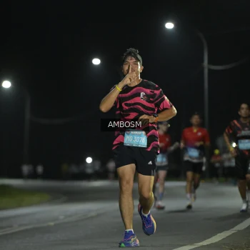 Runner Photo 1600142
