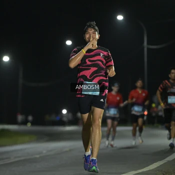 Runner Photo 1600144