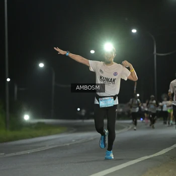 Runner Photo 1600163