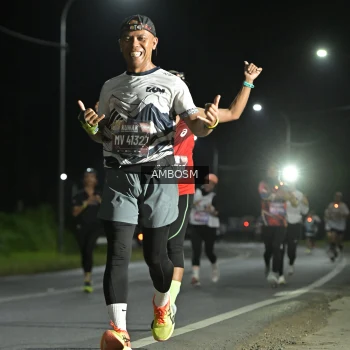 Runner Photo 1600245