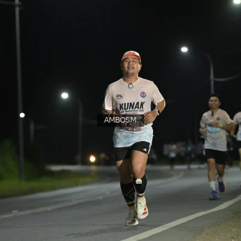 Runner Photo 1600255