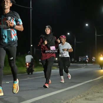Runner Photo 1600328