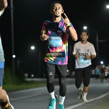 Runner Photo 1600340