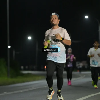 Runner Photo 1600373