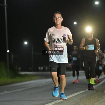 Runner Photo 1600387