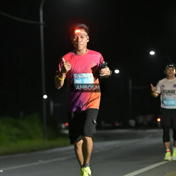 Runner Photo 1600414